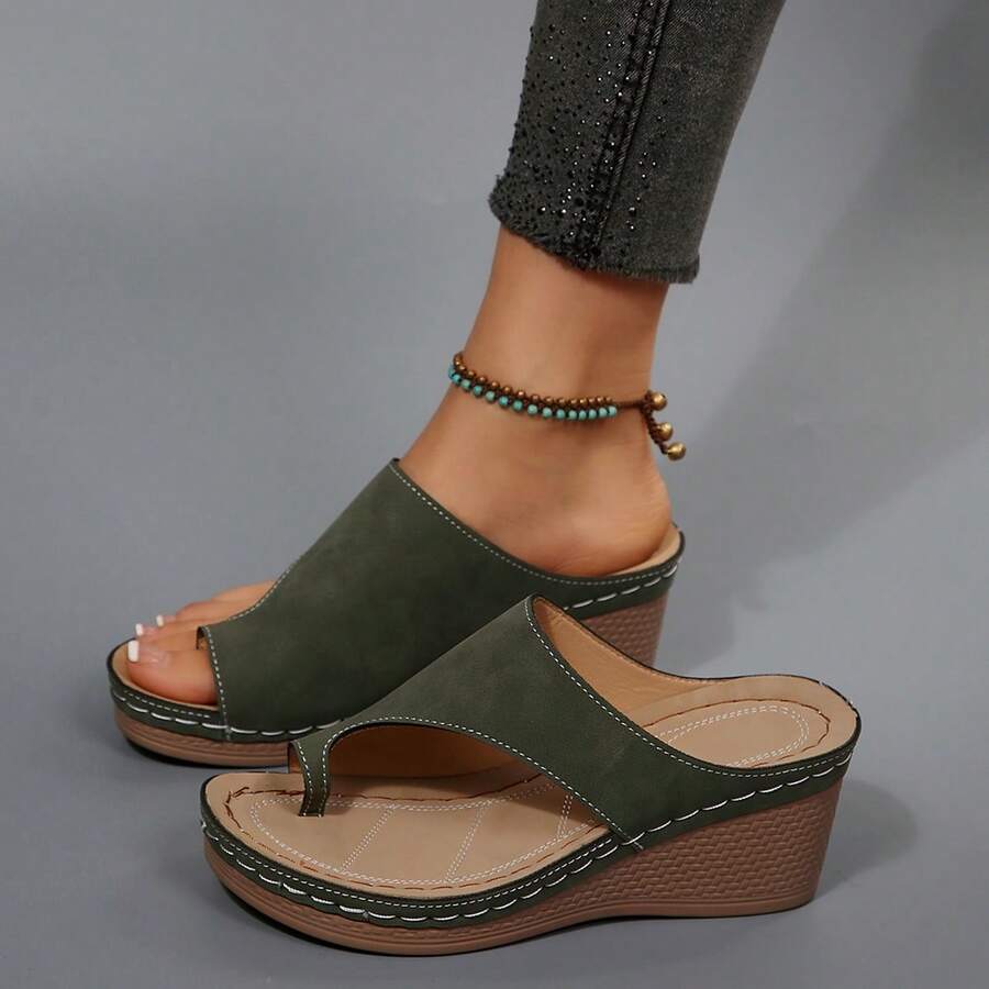Wedge Heel Solid Color Thick Sole Split Toe Sandals, Suitable For Daily Casual Commuting, Comfortable And Versatile Women's Shoes - Army Green - View 1