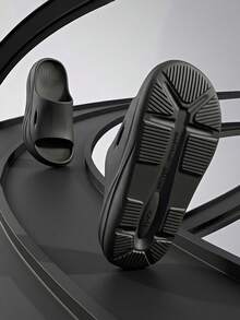 Sandal Selop Pria 2026 Nyaman Sol Tebal 4cm EVA untuk Aktivitas Luar Ruangan Musim Panas Warna Hitam Abu-abu Khaki - Hitam - View 6