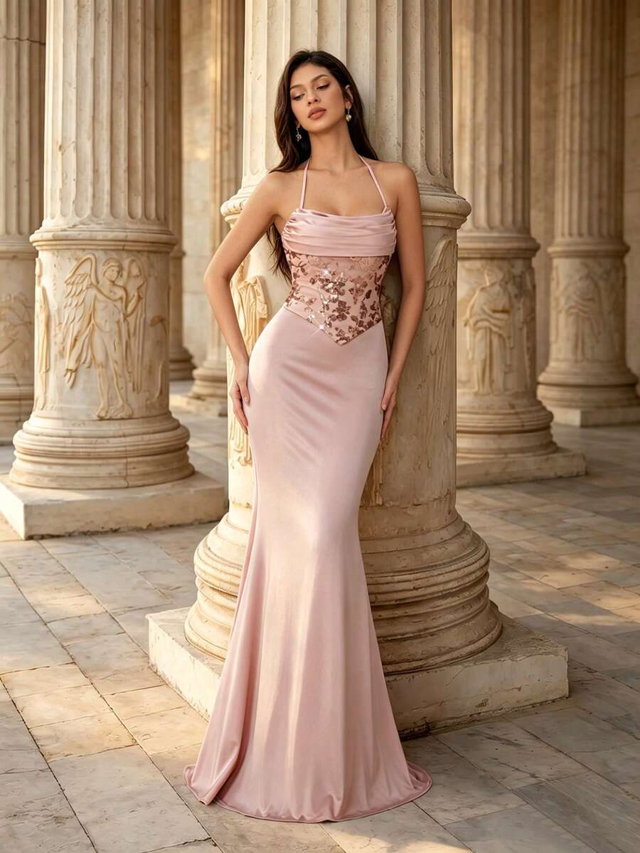 Robe de demoiselle d'honneur longue sirène drapée en satin rose élégant avec sequins, col drapé, convient pour les mariages, les fêtes, les dîners formels, les vacances et les bals de vacances - Rose bonbon - Voir 1