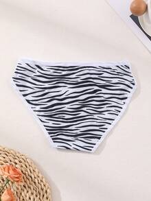 Mystèrelle 2 buah Celana Dalam Seksi Motif Leopard dari Sutra Es, Gaya Menggoda dengan Hiasan Renda dan Jala, Kancing Logam untuk Kontrol Perut dan Pengangkat Bokong - MultiWarna - View 6