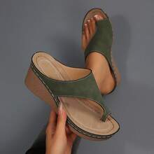 Wedge Heel Solid Color Thick Sole Split Toe Sandals, Suitable For Daily Casual Commuting, Comfortable And Versatile Women's Shoes - Army Green - View 3