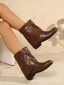 2026 西部疊層女靴 秋冬款 褶皺腿部短靴 復古騎士靴 輕量尼龍 西部風 扣飾 度假款 - 棕色 - 查看 6