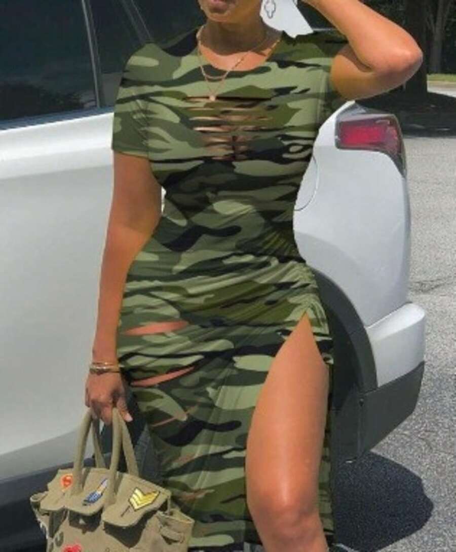 Fashionable And Sexy Fitted Mini Dress With Short Sleeves And A Round Neck, Featuring Devoré Fabric Details, Slits, A Side Opening And An Adjustable Drawstring Design. - 軍綠色 - 查看 1