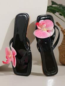 2026新款女款花卉平底涼鞋 夏季露趾多巴胺度假風向日葵拖鞋 戶外時尚皮革鞋面後背式蘭花涼鞋 - 黑色 - 查看 3