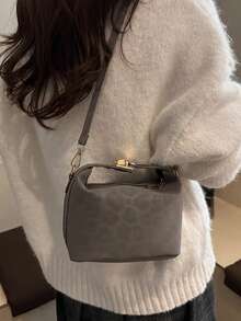 Minimalist Casual Small Handbag For Women, New High-Quality Niche Design Vintage Shoulder Crossbody Bag - Grey - View 11