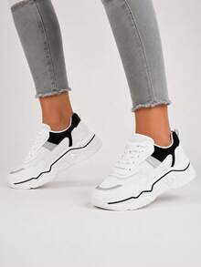 Damen-Sneaker mit Glitzer-Einsätzen, Sportschuhe, Schnürsenkel, Mesh + Kunstleder, dicke Sohle. - Schwarz - Übersicht 1
