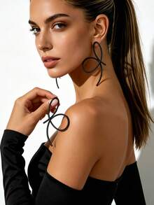 1 Paio di Orecchini da Donna Classici Minimalisti con Linee Geometriche Cave 3D e Fiocco Esagerato, Gioielli per Uso Quotidiano, Gioielli per Feste - nero - Visualizzare 3