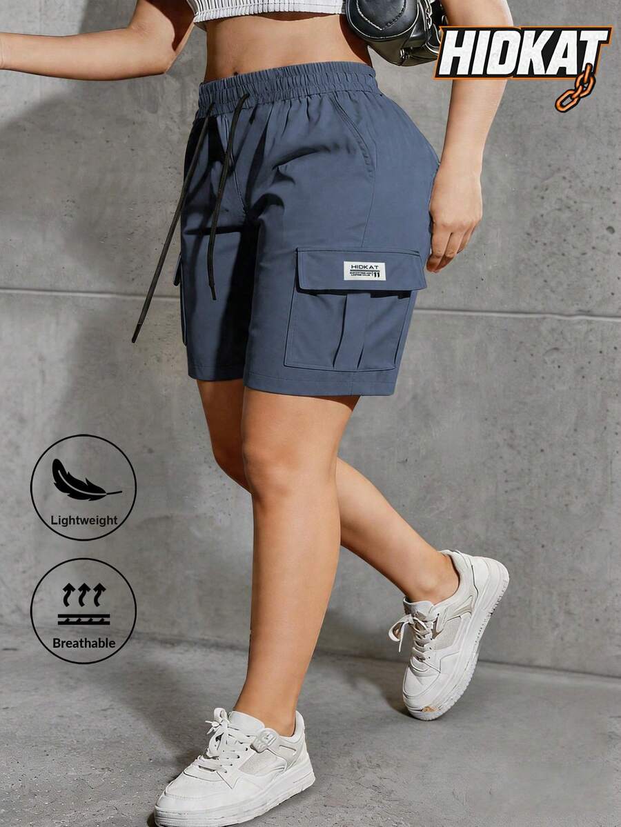 女款薄款大尺寸休閒短褲，多口袋舒適透氣工裝短褲