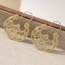 Vintage Fashionable Hollow Geometric Pattern Earrings, Elegant Jewelry For Women, Suitable For Daily Wear And Vacation, Ideal Gift - Gold - View 7