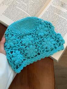 1 pieza Gorro de estilo vintage para mujer, hueco, transpirable, hecho a mano con patrón floral de ganchillo, versátil, que estiliza el rostro, para viajes y uso diario - flores - Ver 8