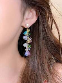 1 Pair Sweet Cute Dopamine Lily Of The Valley Tassel Earrings For Women And Girls, Fashion Long Faux Pearl Stud Earrings, Party, Banquet, Travel, Vacation, Holiday Jewelry Accessories - Multicolor - View 3