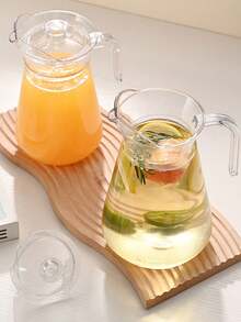 Large Capacity Acrylic Water Pitcher With Lid And Spout; Heat And Cold Resistant. Suitable For Storing Juice, Milk, Hot Or Cold Beverages (Such As Tea And Coffee). Perfect For Home Kitchen, Restaurant, Party, Hotel And Other Occasions. - Multicolor - View 3