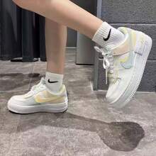 Nike AF1 SHADOW Air Force 1 女款低筒休閒運動鞋 - 白色/多色 - 查看 5
