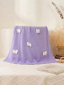 1 Stück personalisierte bestickte gestrickte Wohndecke, 3D Schmetterlings-Applikations-Dekor gewebte Bettdecke, personalisierte Namensstickerei, 4 Farben erhältlich (Rosa, Blau, Lila, Beige), faltbare Kniedecke, geeignet für Sofa, Sessel, Schlafzimmer, Balkon, Outdoor-Picknick und Kurzreisen - Verschiedenfarbig - Übersicht 11