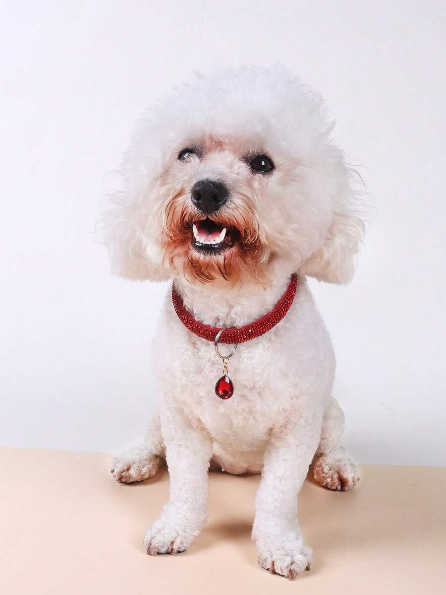 1 Fashionable And Noble Pet Paw Print Pendant Rhinestone Necklace Suitable For Pet Cats And Dogs To Use At Home And Outdoors As Pet Accessories (Not Suitable For Large Dogs) - Red - View 1