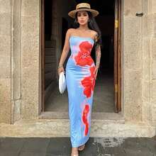 Sexy, Fitted, Printed, Strapless Dress With A Slit And A Body-Hugging Cut. - 象牙白色 - 查看 1