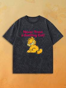 SHEIN | Garfield 女款水洗黑 T-shirt，微笑卡通貓粉色標語印花，寬鬆大尺寸街頭風短袖，適合日常聚會與休閒旅行 - 黑色 - 查看 1