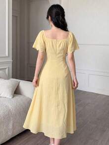 Vestido elegante y romántico de manga corta, cintura recogida y plisado en A, de longitud media, en color amarillo tejido, para primavera/ver - Amarillo - Ver 3