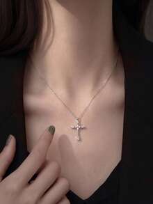 1 Stück S925 Sterling Silber personalisierte minimalistische Kreuz Halskette, Damen Mode vielseitige Schlüsselbein Kette, Pendeln & Date cooler Nischen-Vibe Schmuck, geeignet als Jahrestag Geburtstagsgeschenk für Mädchen, exquisites kleines Geschenk - kreuzen - Übersicht 6