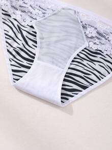 Mystèrelle 2 buah Celana Dalam Seksi Motif Leopard dari Sutra Es, Gaya Menggoda dengan Hiasan Renda dan Jala, Kancing Logam untuk Kontrol Perut dan Pengangkat Bokong - MultiWarna - View 10