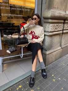 Women's Beige Red Horse Print Crew Neck Knit Sweater, Vintage Preppy Style Heavyweight Knit Pullover, Relaxed Casual Versatile Knit Top, Youthful Fun Long Sleeve Sweater For Autumn - Apricot - View 3