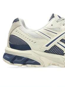 Asics Unisex GEL-SONOMA TR62 Low-Top Athletic Casual Shoes 1203A734-101 - Blue and White - View 3