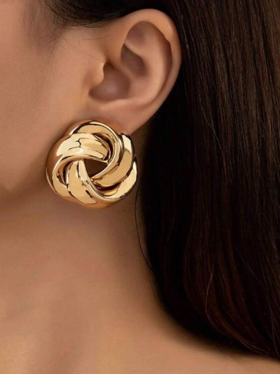 New Fashion Minimalist Metal Style Versatile Large Earrings - Yellow Gold - View 1