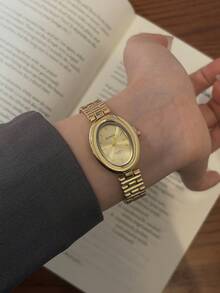 This Gold/Silver Square Bamboo Joint Quartz Watch Is Suitable For Daily Wear And Is Also A Perfect Gift For Birthdays And Christmas. - Gold - View 4