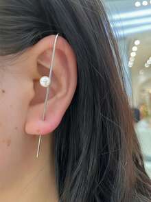 1pc Stainless Steel Women's Ear Hook Piercing Earring, One-Piece Piercing Needle Ear Clip Style, Round Faux Pearl Minimalist , Cool Minimalist Korean Ins Style, Gold Color, Suitable For Women's Daily Commute, Dating, Store Visiting, Vacation, Travel, Photo Shooting, Suitable As Gentle Niche Atmosphere Accessory Gift For Best Friend, Girlfriend On Birthday, Valentine's Day, Christmas - Earrings - View 2