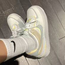 Nike AF1 SHADOW Air Force 1 女款低筒休閒運動鞋 - 白色/多色 - 查看 3