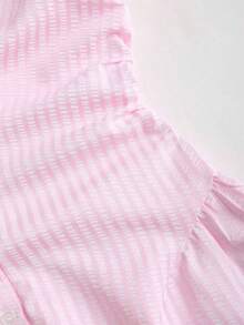 Vestido camisa de manga corta rosa dulce y fresco, vestido blusa estilizado con cintura ceñida para el verano - Burdeos - Ver 4