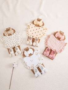 3PCS Baby Floral Bibs, Elastic Solid Color Nylon Headbands, Bow Decor Anti-Slip Short Socks, Cute Newborn Bibs & Headband Set - Multicolor - View 7