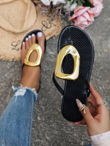 Sandal Jepit Wanita dengan Cincin Logam Besar, Sandal Pantai Musim Panas Kasual dan Datar - Hitam - View 1