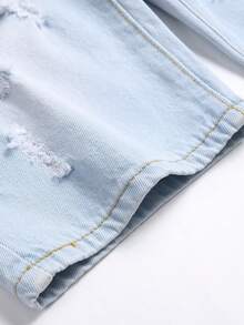Sourced Cotton 歐美男士水洗破洞牛仔短褲 - 淺藍色 - 查看 6