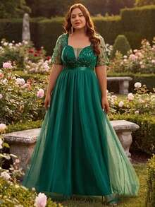 Plus Size Women's Elegant 45+ Contrast Mesh Applique Sequin Evening Gown Wedding Party - Dark Green - View 11