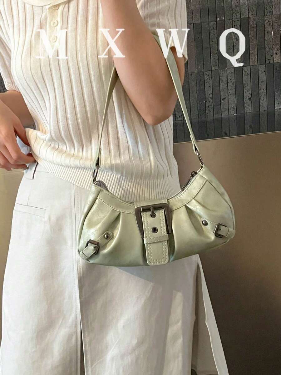 Bolso de motocicleta vintage punk con remaches para mujer, bolso de un hombro bajo el brazo para el trabajo y el transporte