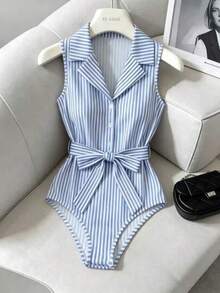 Body de punto estilo francés vintage para mujer, a rayas azules y blancas, cuello polo, diseño con botones y lazo, elegante atuendo de verano para la - Azul y blanco - Ver 1