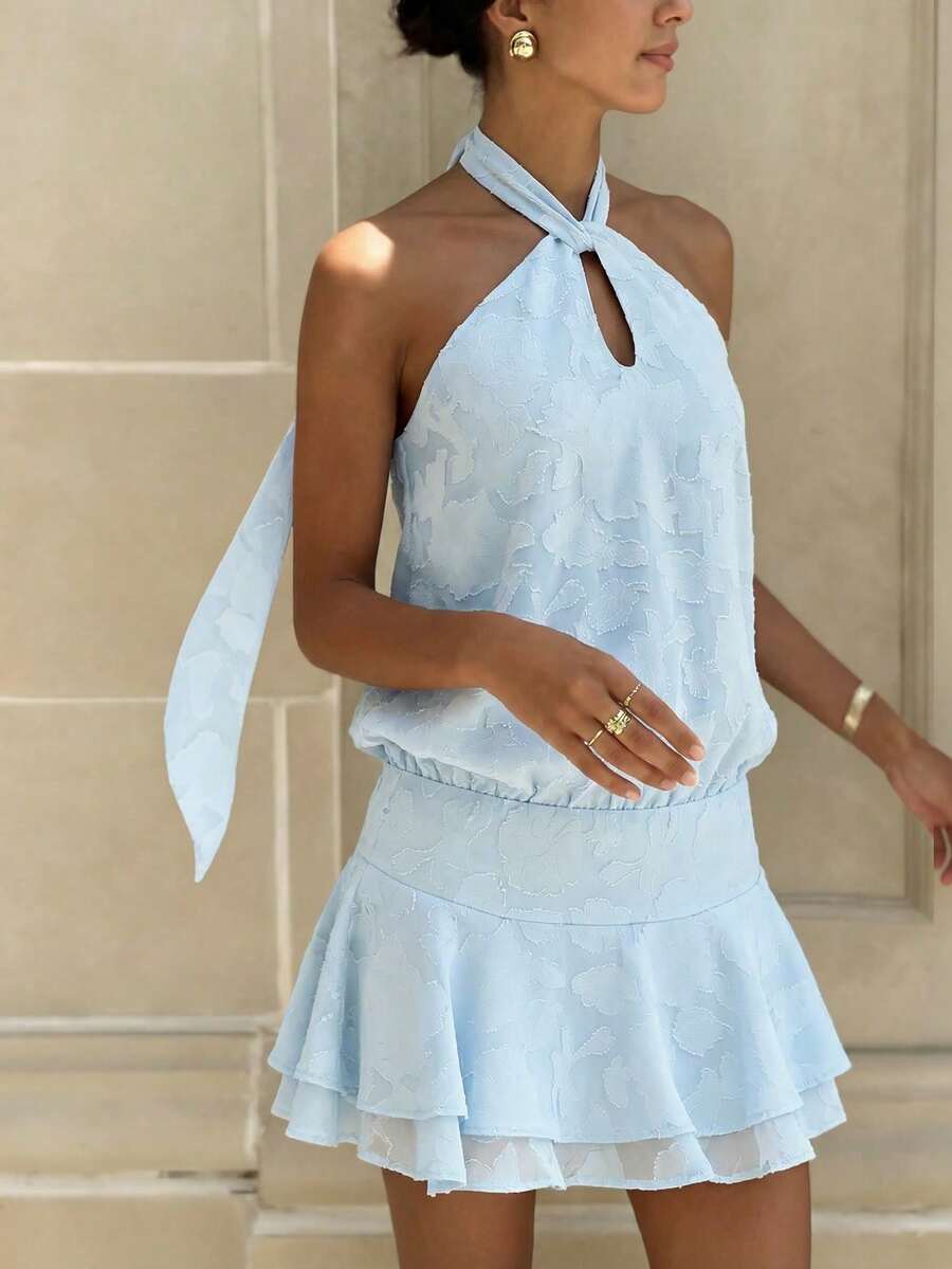Vestido corto con cuello hueco, aberturas y dobladillo con volantes tejidos - Azul - Ver 1