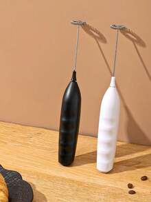 【強力牛奶發泡器】電動牛奶發泡器 1件裝 電池供電 便攜式卡布奇諾與咖啡攪拌器，適用於廚房用品 - 彩色 - 查看 4