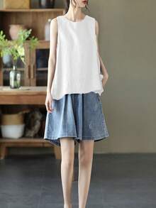 Women's Plus Size White Woven Fabric Tank Top, Regular Length Round Neck Sleeveless Top, Vintage Style Casual Summer - White - View 3