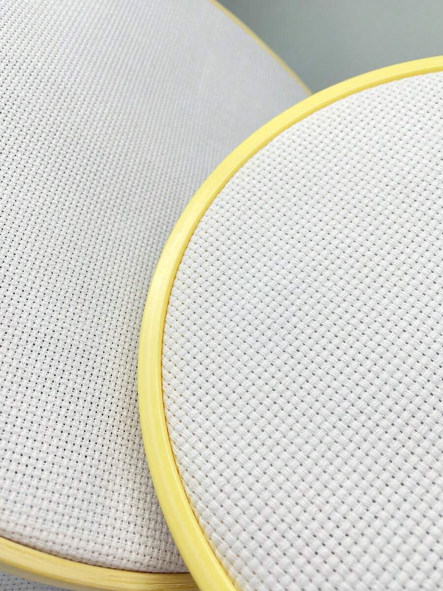 30*30cm White Cross Stitch Fabric, 11CT Medium Grid / 14CT Small Grid Aida Cloth 1pc, Uniform Mesh Precise Embroidery Base, Suitable For Fine Needlework Creation, Pattern Embroidery And Handmade Art Crafting - Cross-stitch Fabric - View 1