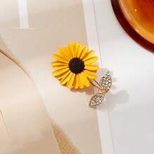 Premium Exquisite Sunflower Brooch, High-End Creative Niche Design, Cute Brooch Flower For Suit And Shirt Decoration Accessory - Yellow - View 3