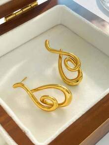 1 Pasang Anting Stud Emas Bentuk Tetesan Air Mata Berputar, Desain Melengkung Abstrak untuk Pemakaian Sehari-hari & Pesta. - Yellow Gold - View 3