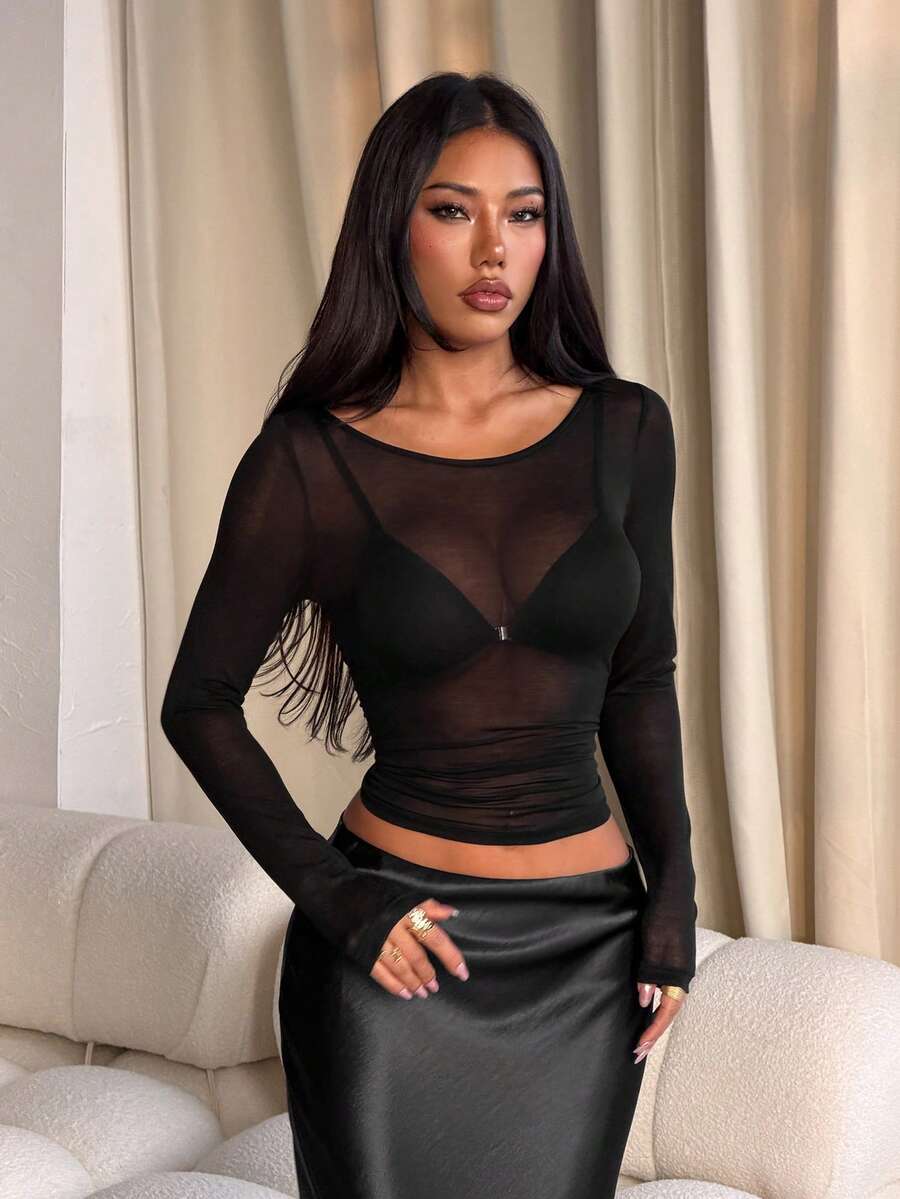 黑色網紗長袖女款透視薄紗疊穿內搭衫 修身顯身材設計 圓領 性感街頭風 休閒百搭時尚女上衣 - 黑色 - 查看 1