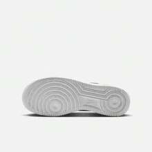 Nike 新款 AIR FORCE 1 大童耐磨緩震運動休閒滑板鞋 - 白色/黑色 - 查看 9