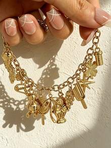 1pc Gothic Style Butterfly Heart Letter Bear Pendant Bracelet, Hip-Hop Street Style Bracelet For Women - Gold - View 1