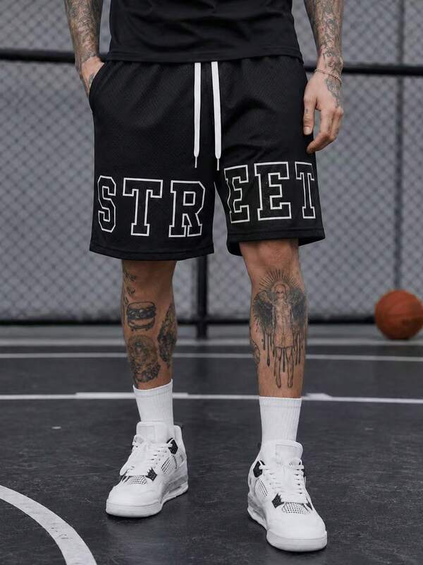 Celana Pendek Jala Pria Warna Hitam dengan Motif Grafis Tebal, Celana Pendek Basket Kasual Longgar, Celana Panjang Streetwear dengan Tali Serut, Cocok untuk Olahraga, Jalan-jalan, dan Pemakaian Sehari-hari