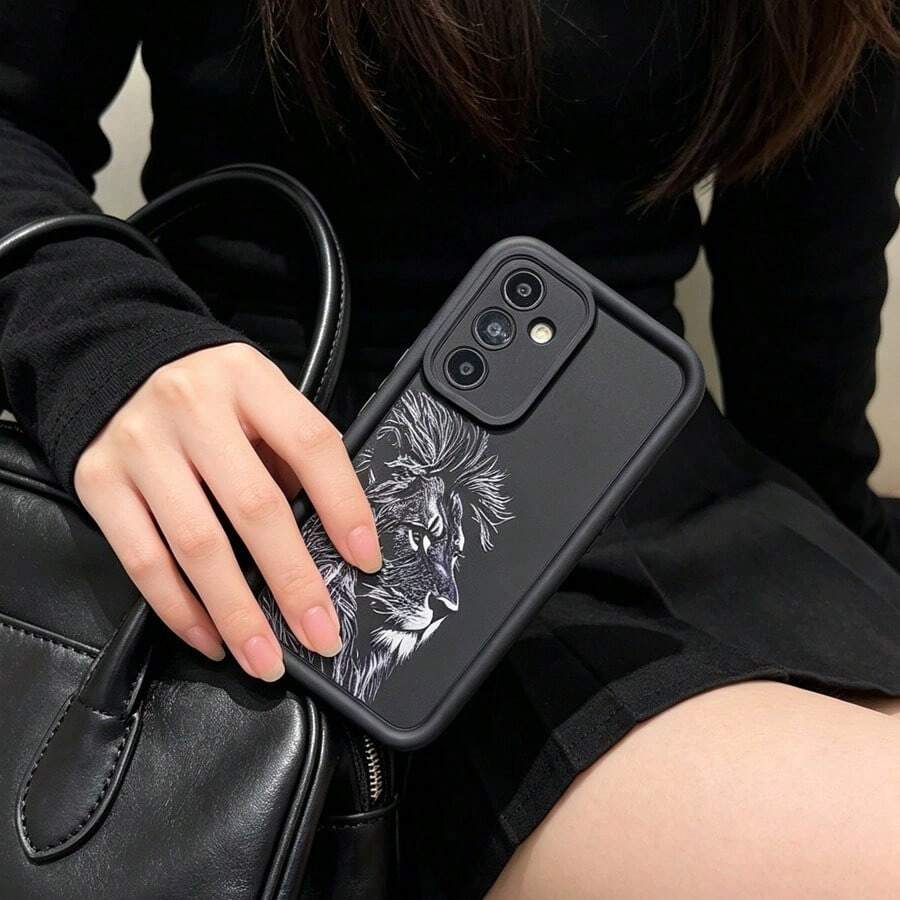 Fashionable Cell Phone Cases 20261 Piece Lion Profile Fierce Animal Custom Minimalist Fashion Line Art Black & White European & American Minimalist Style Men's, Matte Black Lens Frame Stepped Design Full Coverage Shockproof Soft Case, Compatible With Samsung/Galaxy/Honor/Phone Case Protective Cover - 黑色 - 查看 1