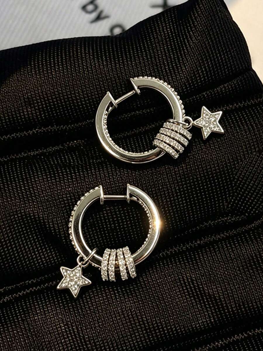 2只装奢华优雅圆形五角星水钻耳环,铜色和银色,适合约会、聚会、派对、订婚等场合。 - 銀色 - 查看 1