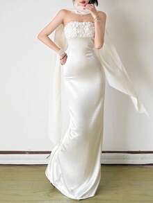 Elegante vestido largo blanco sin mangas de Top Dazzle, con escote Bardot y detalles de apliques, ideal para invitadas a bodas y eventos formales. - Blanco - Ver 2